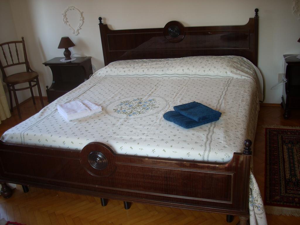 Bed And Breakfast Al Laghetto บาโซวิซซา ภายนอก รูปภาพ