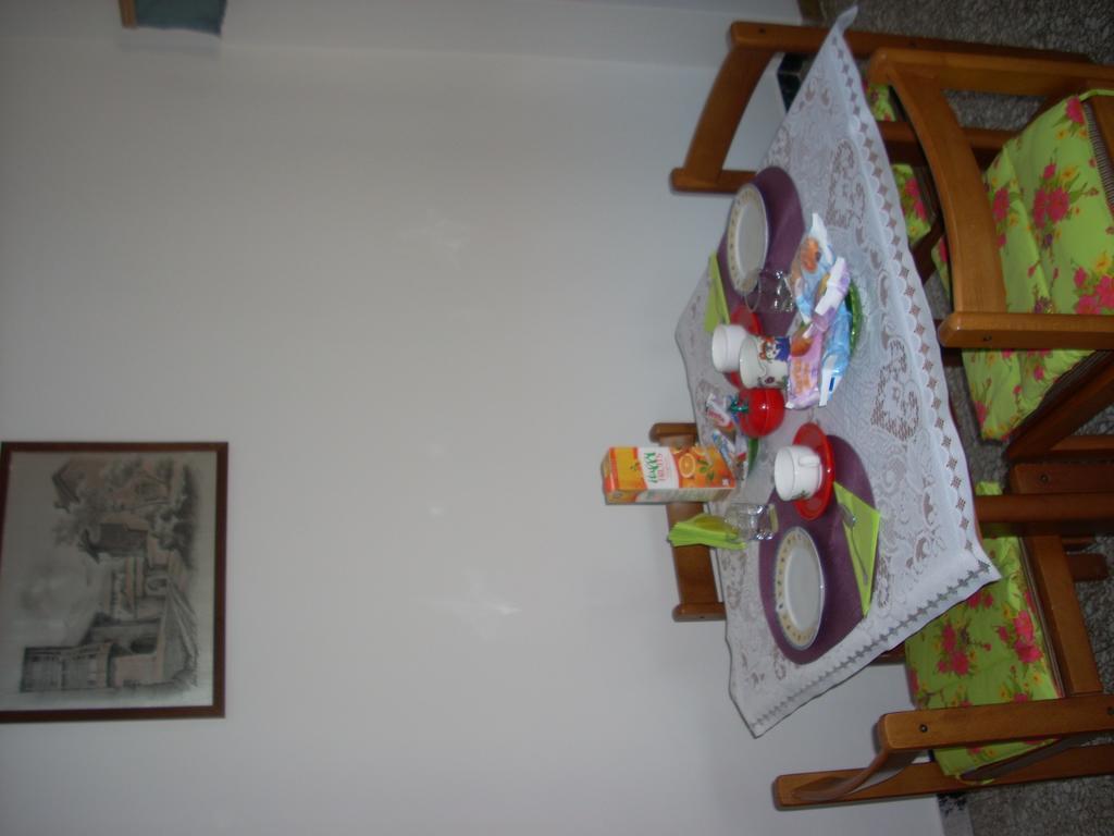 Bed And Breakfast Al Laghetto บาโซวิซซา ภายนอก รูปภาพ